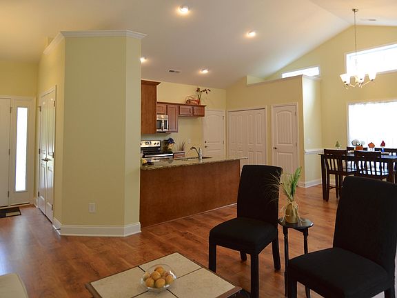 4th image of 8795 Lanvale Oaks Drive