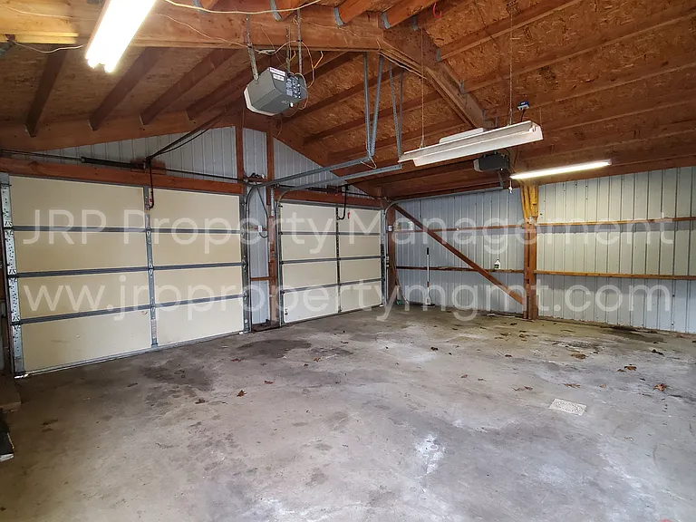 555 Norvell Beach Dr — Photo 9
