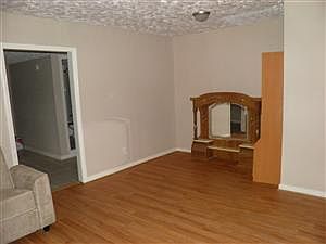 1st image of 5421 Kenilwood Dr