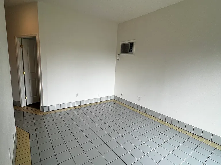 1817 W 7th Ave #5 — Photo 17