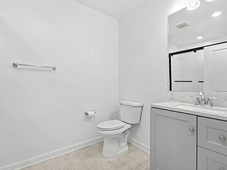 684 Panorama Ln — Photo 20
