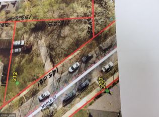 212 Maple St, Saint Paul, MN 55106