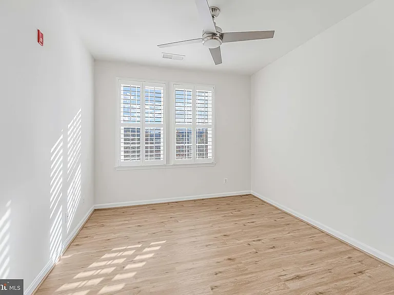 42235 San Juan Ter #303 — Photo 27