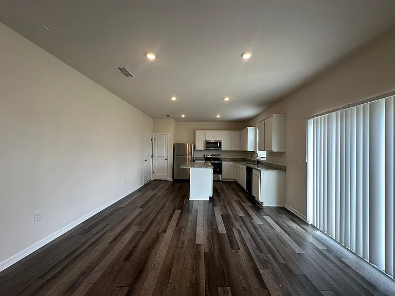 3528 Strawberry Patch Row — Photo 5