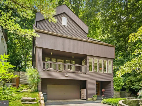 6312 Massachusetts Ave, Bethesda, MD 20816