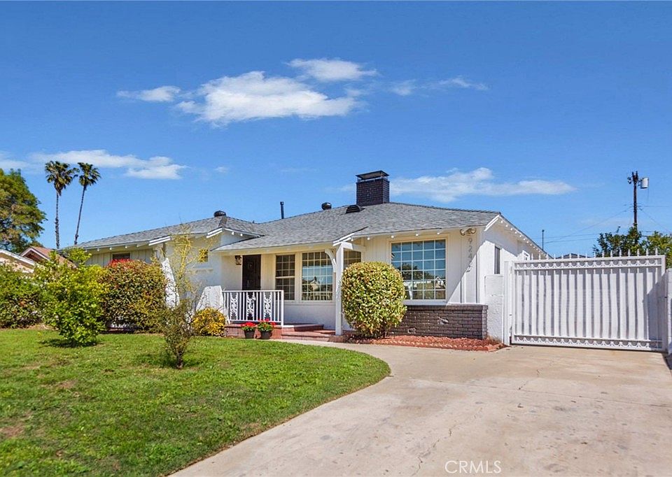 1st image of 9242 Forbes Ave