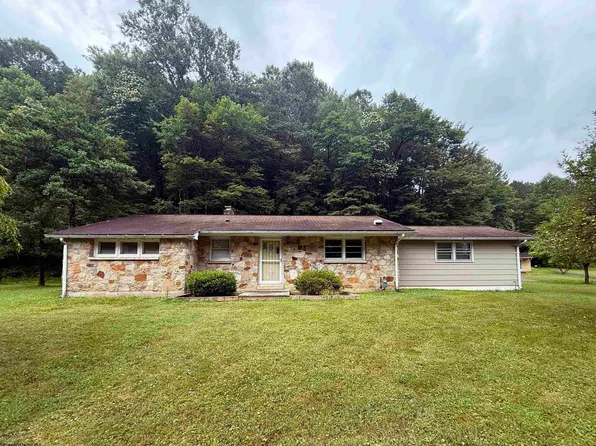 201 Davis And Elkins St, Elkins, WV 26241