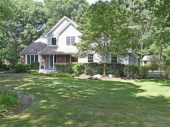 2nd image of 18 Ilex Ct N