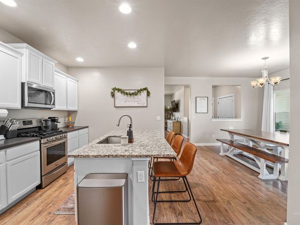 963 W Parkstone St, Meridian, ID 83646