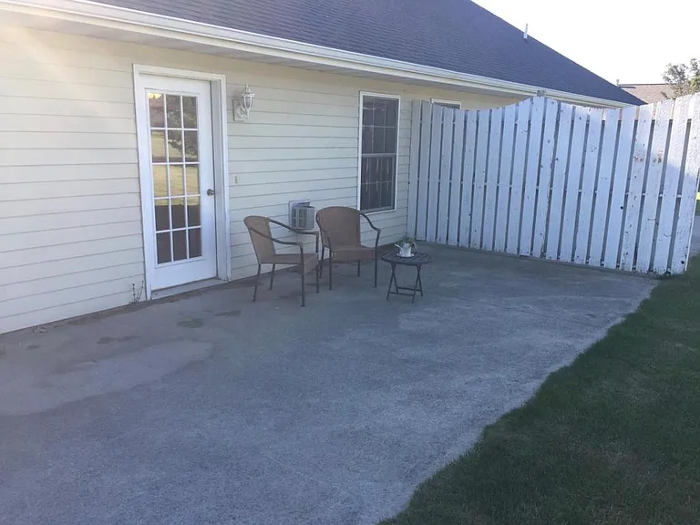 803 Pheasant Run Rd — Photo 2