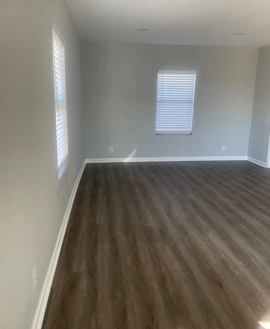 3414 Bluebonnet Dr — Photo 2