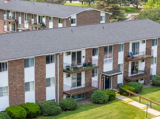 Village Sqaure, Essexville, MI 48732