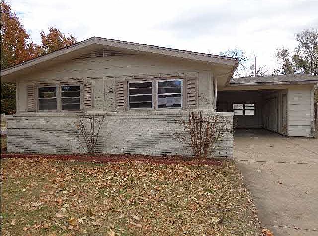 1st image of 3402 S Hiram Ave #Hud-181219252