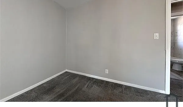 242 Margate Rd — Photo 9