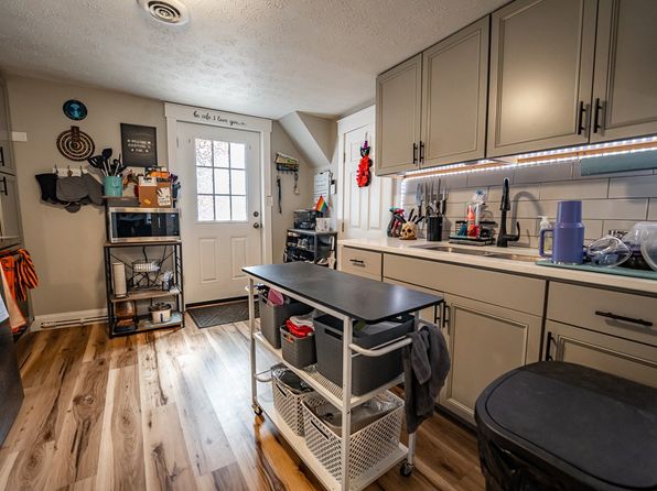351 Barnes Ave, Circleville, OH 43113