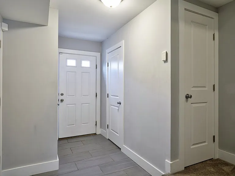 2102 E Oak Rd #F2 — Photo 7