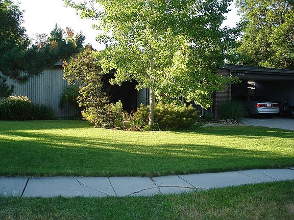 2nd image of 2582 W Westshire Dr