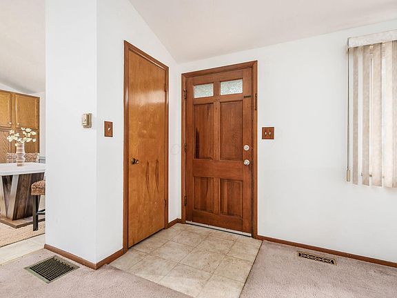 4th image of 5361 Crawford Dr