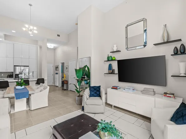701 S Olive Avenue #318, West Palm Beach, FL 33401
