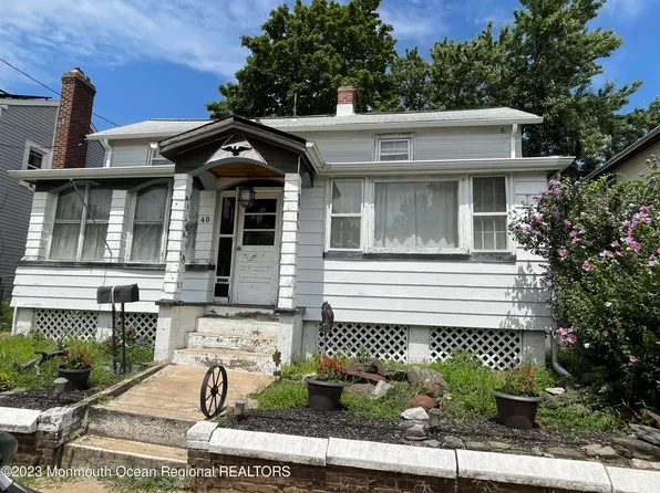 40 Oak Street, Keyport, NJ 07735