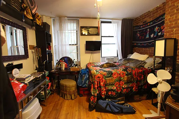 Rented by Alpha Properties NYC I LLC | media 38