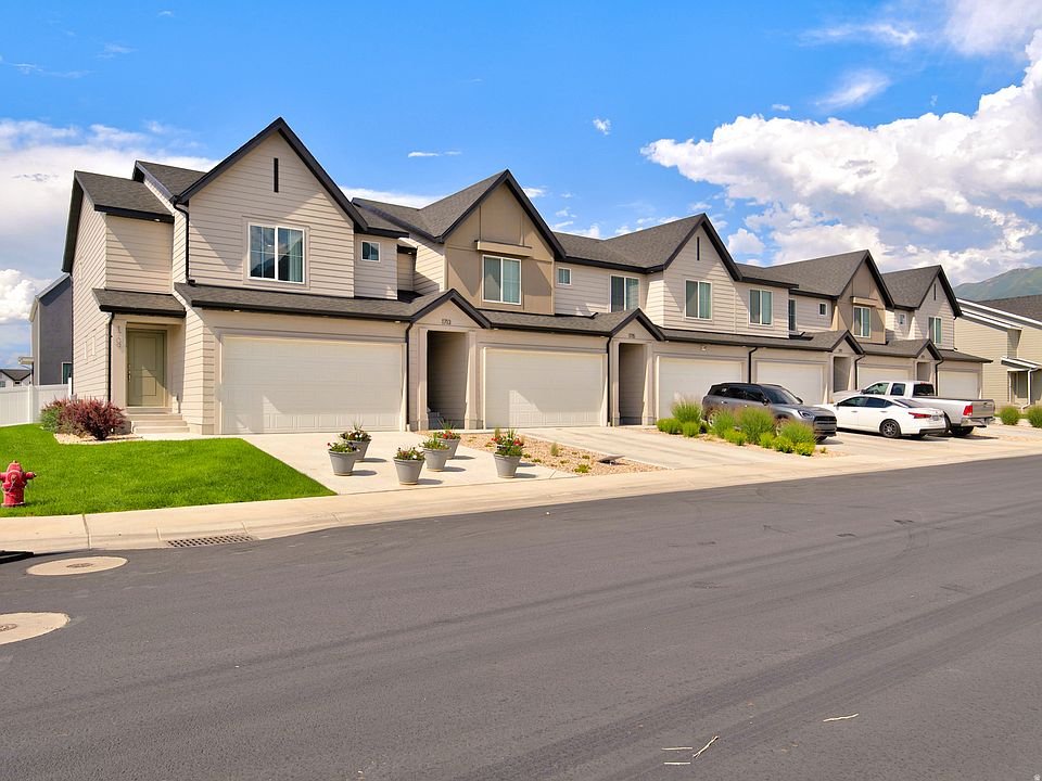 1st image of 1721 E Albion Dr #1005