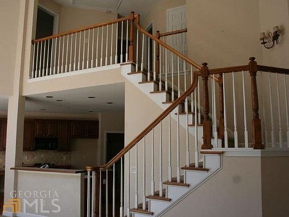 3rd image of 309 Coronado Dr