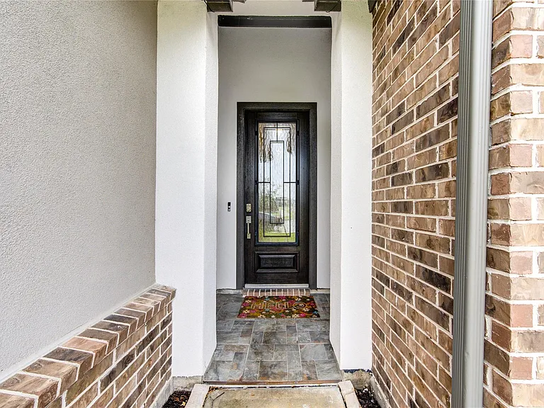 3306 Black Gore Creek Dr — Photo 5