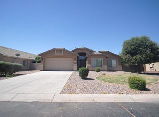 823 W Holstein Trl, San Tan Valley, AZ 85143