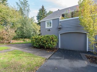 8615 SW Curry Dr, Wilsonville, OR 97070