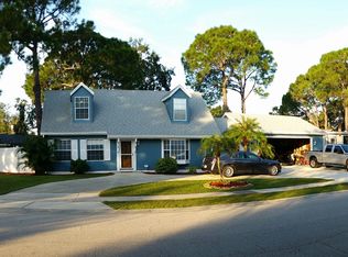 2520 Golden Poinciana Pl, Sarasota, FL 34232