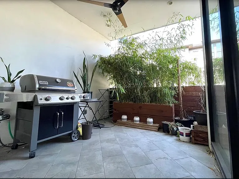 2322 Camden Dr #B — Photo 8