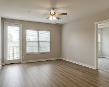 2nd image of 1431 Apple St #103