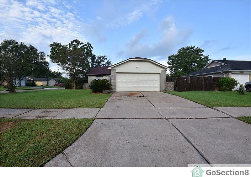 1st image of 10030 Bell Towne Dr