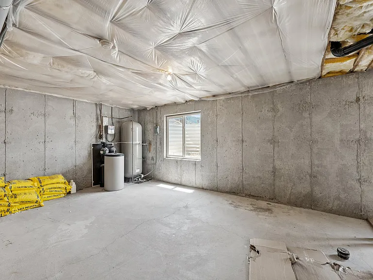 1884 Shepard Ln #1 — Photo 29