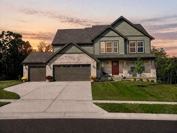 1593 Bur Oak Dr
