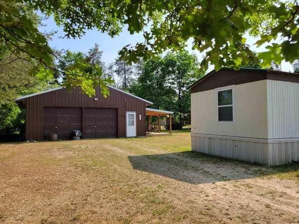 W5547 Deer Park Drive, New Lisbon, WI 53950