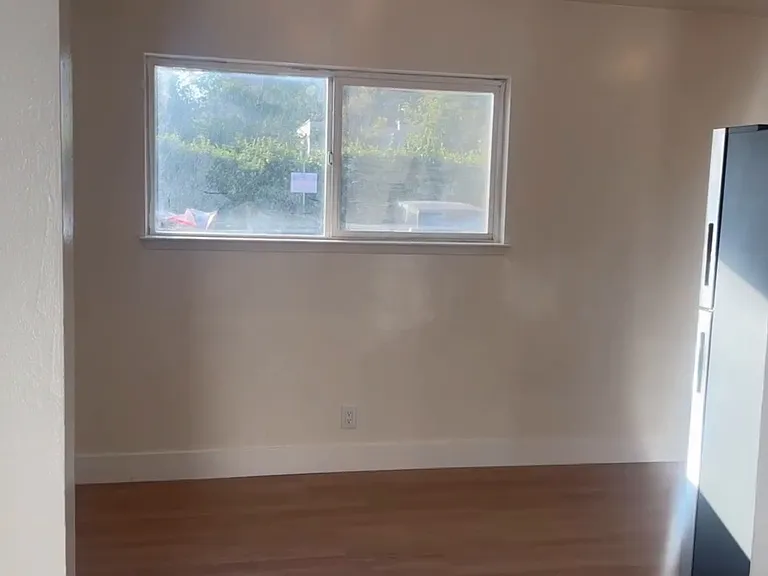 1371 Carnelian Dr #2 — Photo 12