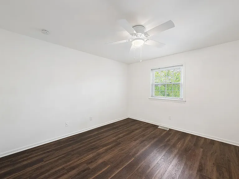 3749 Yorktown Pl — Photo 14