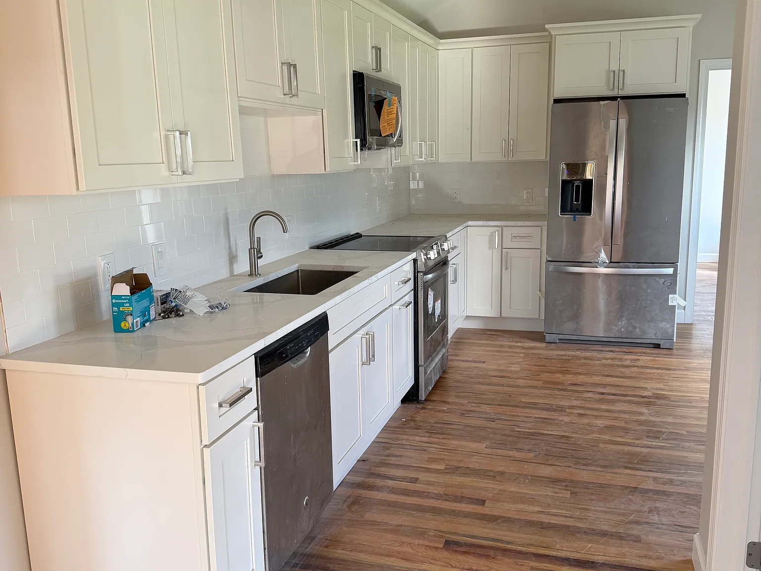 2 bed, 1.5 bath, 1300 sqft, $2,850 — Photo 4