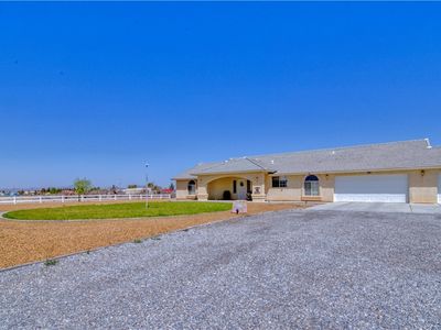 840 E Deerskin St, Pahrump, NV, 89048