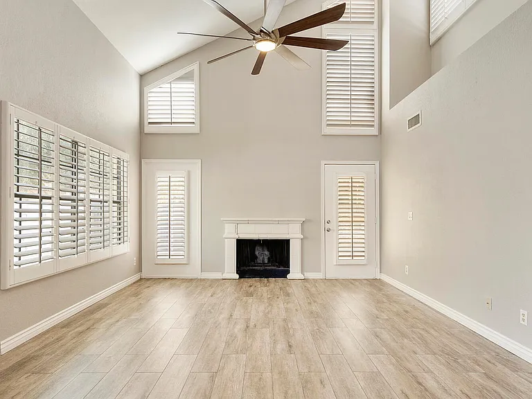 9617 E Camino Del Santo — Photo 38