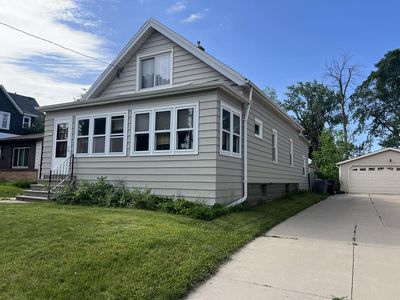 2741 East Denton AVENUE, Saint Francis, WI, 53235