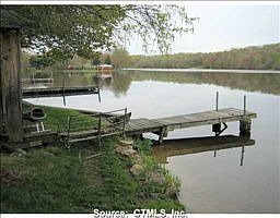 3rd image of 51 Shore Dr