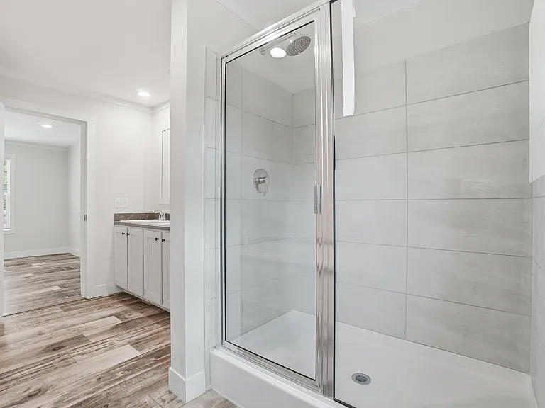 51 Drummond Dr SW — Photo 33