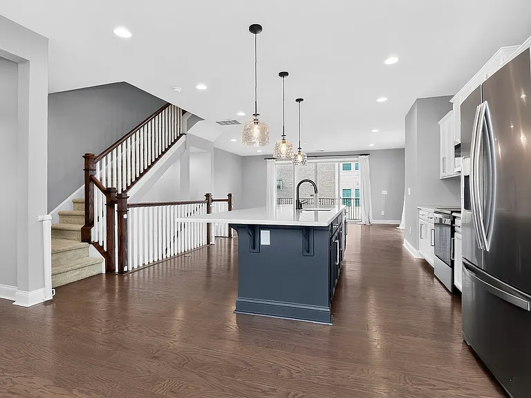 1105 Towns Hill Way — Photo 4