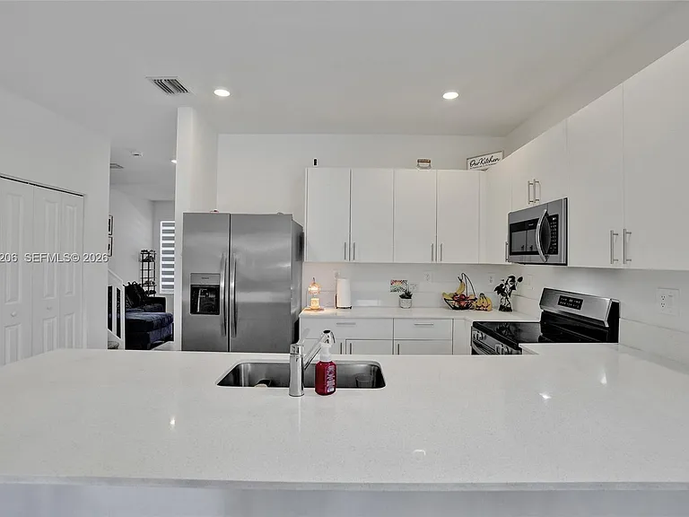 24280 SW 128th Ave — Photo 5