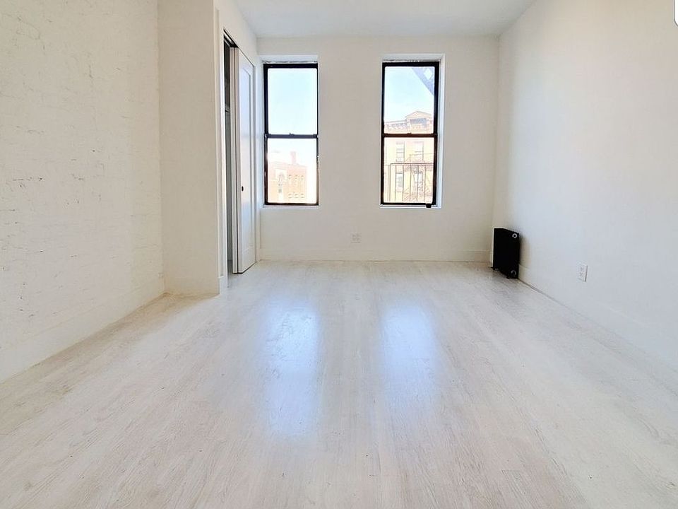 1st image of 750 Washington Ave #4R