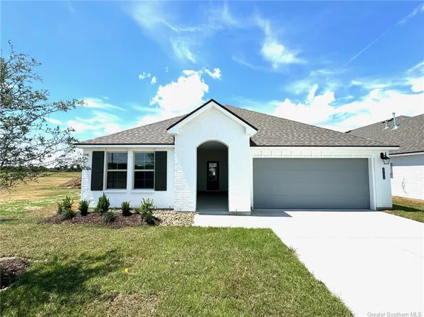 4734 Firefly Ct, Lake Charles, LA 70607