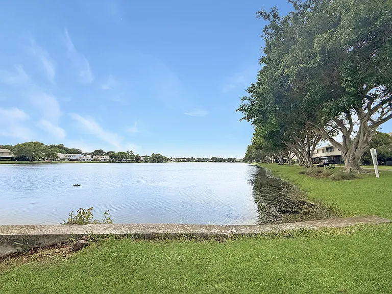 5246 Jog Ln — Photo 20
